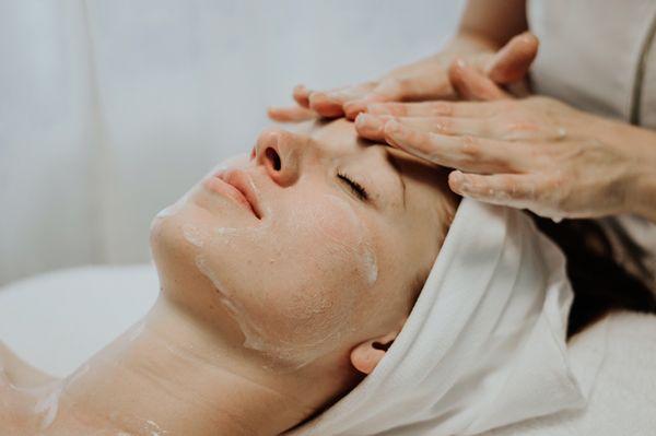 Every facial is personalized to your skins specific needs and concerns.