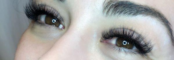 Mixed volume lashes