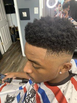 Low bush fade with line up