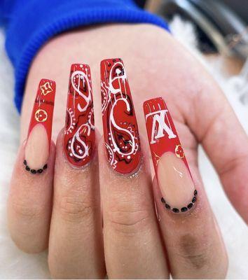 Red long nails design.