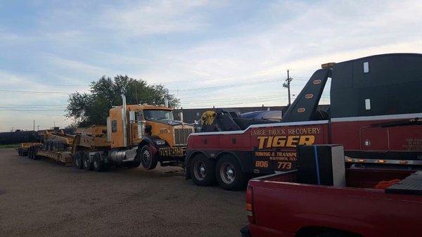 Semi towing! We do heavy duty towing and heavy hauling.