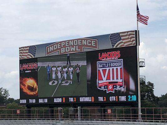 9/8/18. Independence Stadium. Shreveport, LA. Battle on the Border VIII High School Football Showcase. Aledo v Bentonville Tigers (Arkansas)