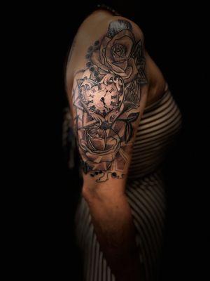 Half sleeve