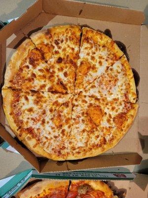 Cheese pizza