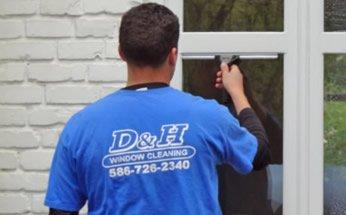 Michigan Residential Window Cleaners serving Macomb and Oakland Counties