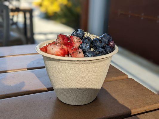 Acai bowl