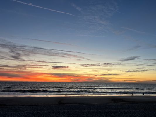 Come early and enjoy a quiet time by the ocean at East end of Saddler Road!