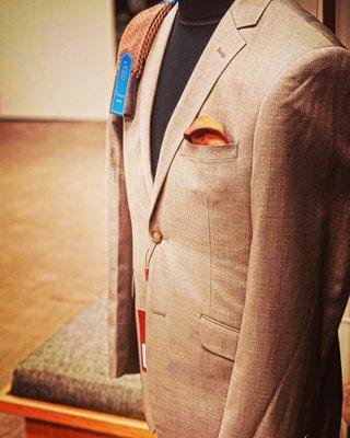 This notch lapel works well with a Turtle neck sweater.