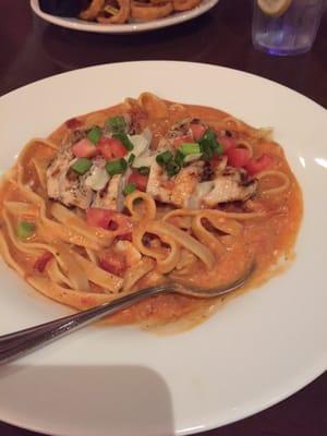 A chicken pasta dish