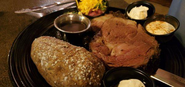 Prime Rib was phenomenal. Thankfully it was big enough that my husband shared with me. The horseradish sauce, the au jus! Perfection!