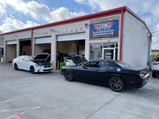 When your vehicle needs service were your wing man!