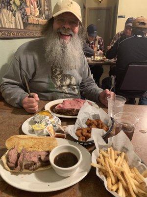 No fake smile here,...and this man knows his Prime Rib!,...Wow!