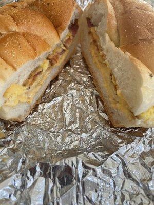 Bacon , egg, & cheese sandwich