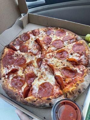 medium pepperoni pizza