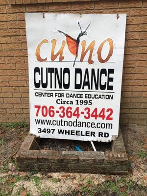 Cutno Dance Center