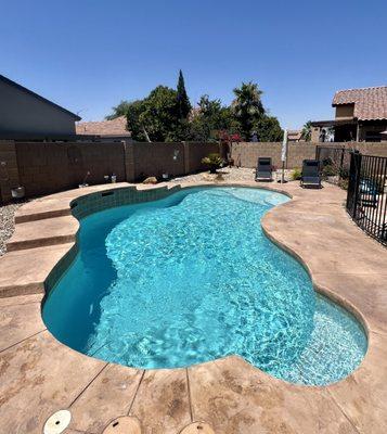 Radiant Waters Pool Service & Repair