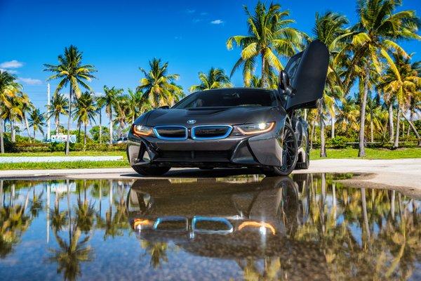 BMW I8