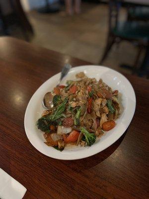 Drunken Noodle with Chicken