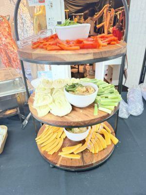 Hummus & Veggies (including fennel)