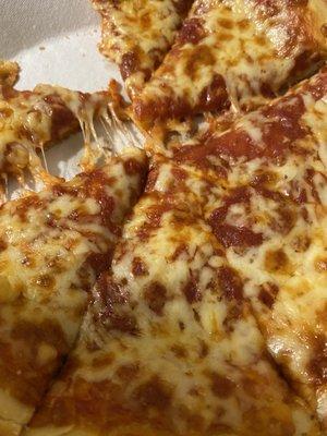 Cheese pizza