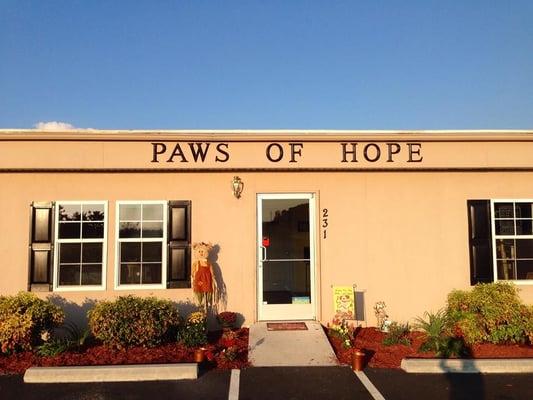 Paws Of Hope Animal Wellness Center