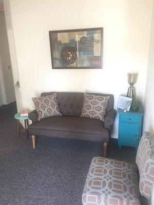 Cedar Park Therapist l Solid Ground Counseling & Wellness waiting area