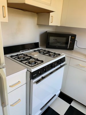 White Plains House Cleaning Stove Clean Geo