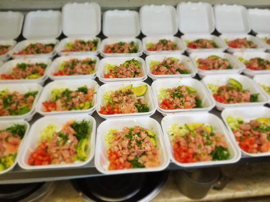 spicy salmon poke bowls for large party