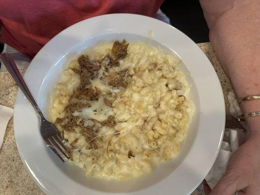 Pulled pork Mac and cheese