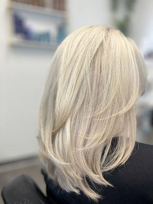 Session 3 of a transformation out of box/at-home hair color to professional blonde