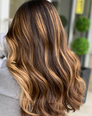 Brunette balayage