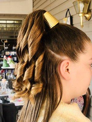 Wedding Hair for Flower  girls or Jr Bridesmaid