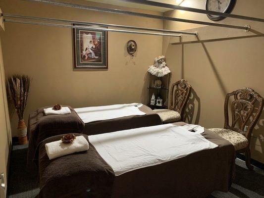 Our large couples massage room