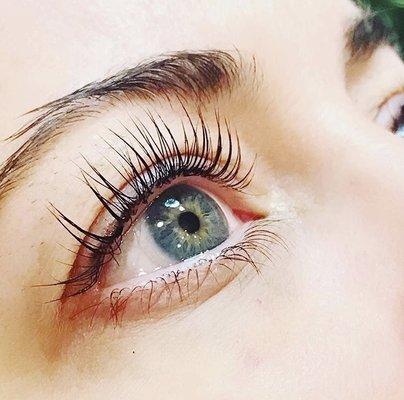 Lash Lift & Tint (no extensions or makeup here)