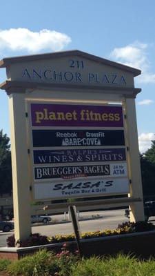 Anchor Plaza of Hingham -- 211 Lincoln Street / Route 3A, Hingham            Sign