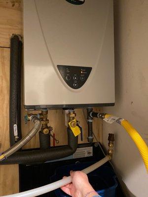 AO Smith tankless hot water heater