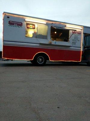 Best taco truck in Rochester! Open 6pm to midnight. Try the steak tacos!