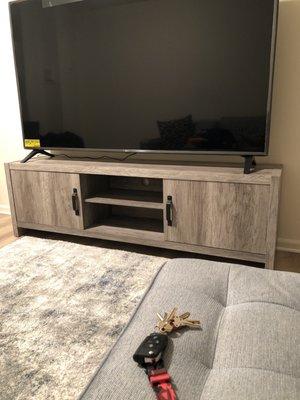 Tv stand