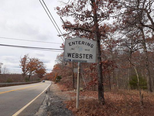 Entering Webster from Douglas.