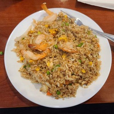 Shrimp fried rice. I'm pretty simple so I eat simple dishes. This is fabulous!!!!