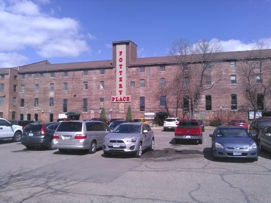 The Pottery Place Mall is a historic factory building, which has been lovingly restored into an antique mall.