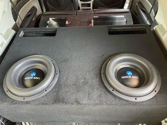 Custom stereo installation in San Antonio