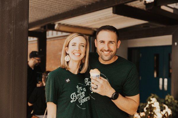 Volunteers with free Kona Ice