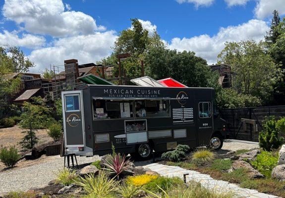 The La Roca Taco Truck