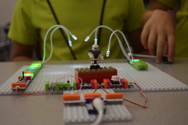 A Wow! Science Camp tech project