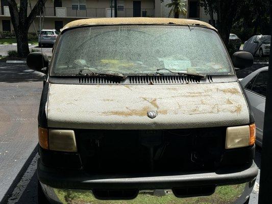 Another trashed van.  Same owner.