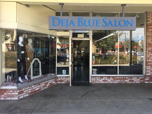 Inside Deja Blue Salon