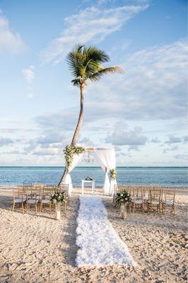 Beach ceremony in Punta Cana