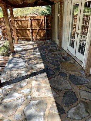 Flagstone patio, 20'x10' just finished up & still drying. Beautiful job.