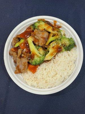 Beef with broccoli lunch special